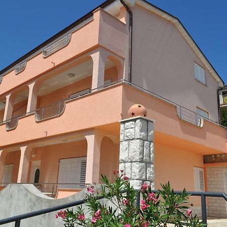 Apartments Bozic Нови-Винодолски Экстерьер фото